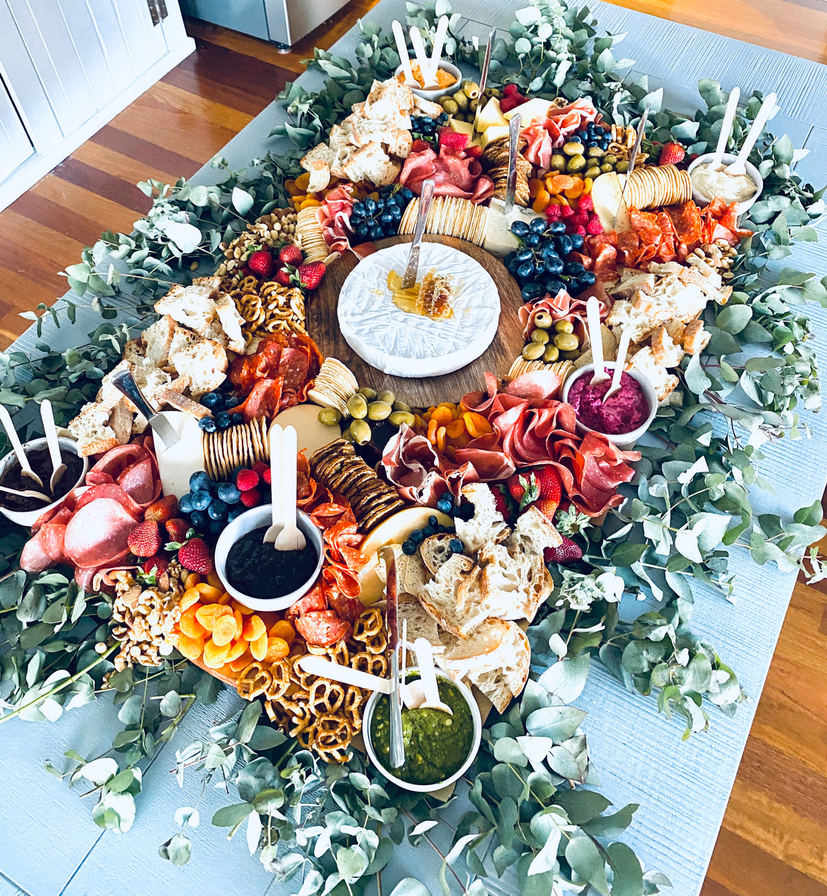 Brisbane Platters, Grazing table catering & Cheesy Gift Delivery – Say ...