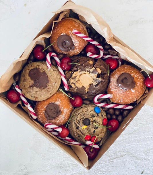 COOKIE & DONUT BOX